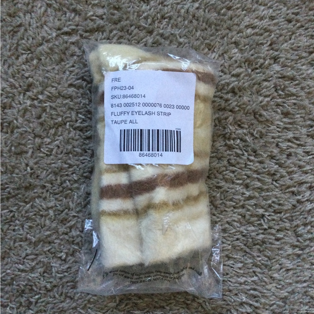 🔥🔥HOST PIC🔥🔥 Free People Fluffy Eyelash Striped Socks - Picture 5 of 11
